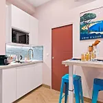 Renting - Spitalieri - Chic&cosy Art Deco Nest étoile
