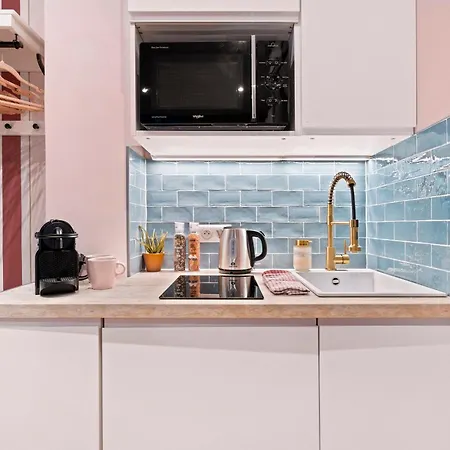 Renting - Spitalieri - Chic & Cosy Art Deco Nest Etoile Apartmán *